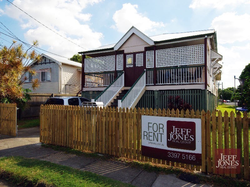 3/18 Lilly Street, Greenslopes QLD 4120