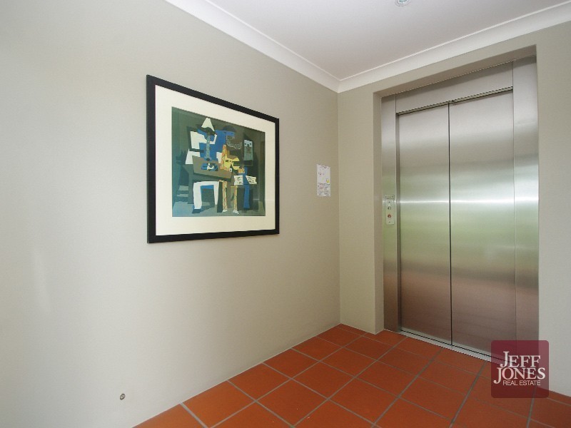6/20 Norman Crescent, Norman Park QLD 4170