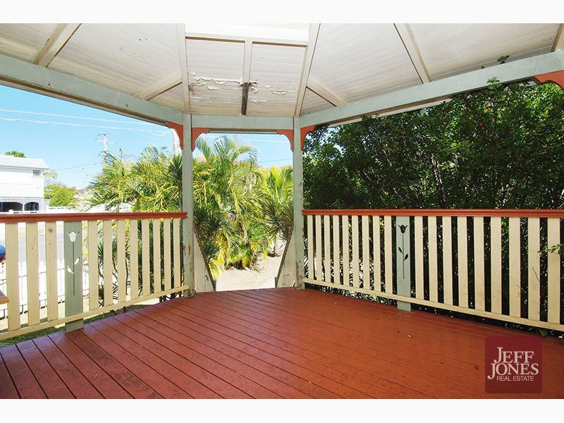 20 St Leonards Street, Coorparoo QLD 4151