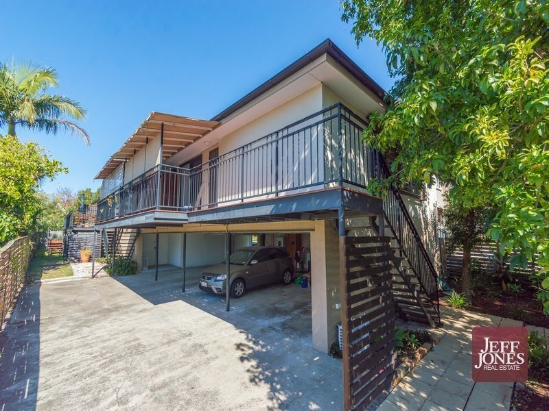 1/6 Flora Street, Greenslopes QLD 4120