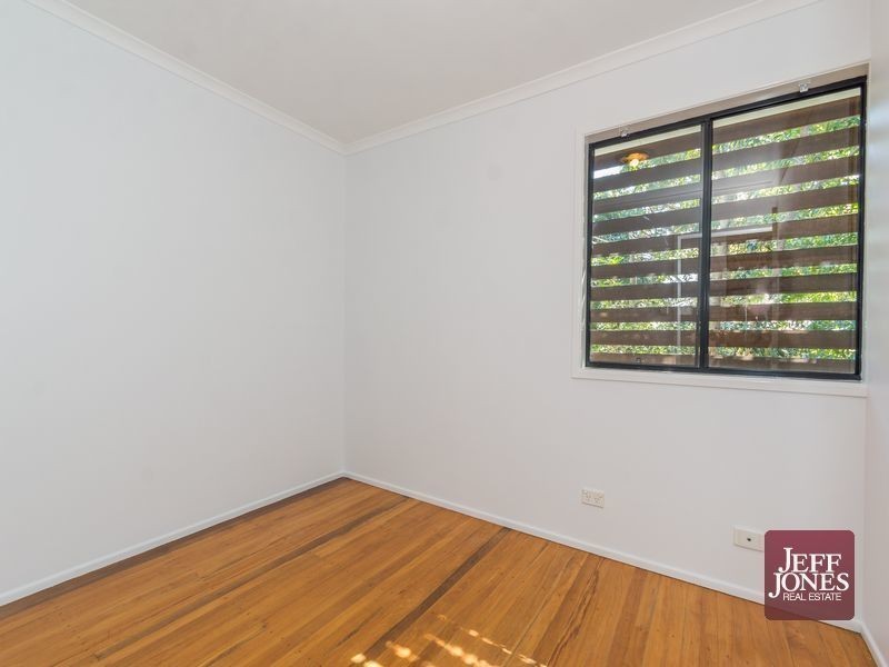 1/6 Flora Street, Greenslopes QLD 4120