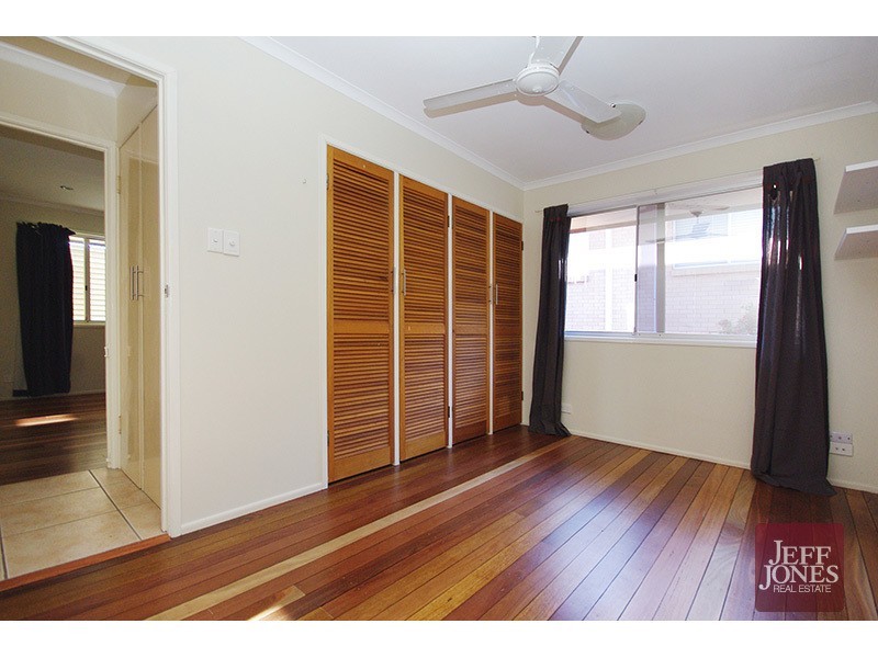 137 Greenmeadow Road, Mansfield QLD 4122