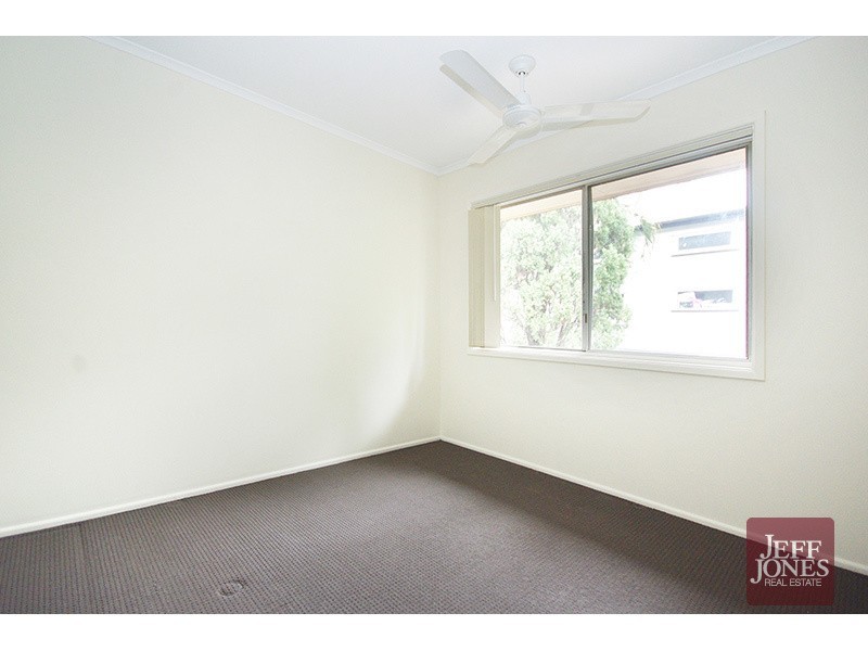 3/27 Thomas Street, Greenslopes QLD 4120