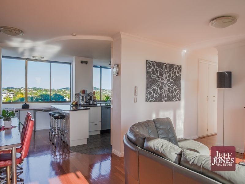 6/60 Norman Crescent, Norman Park QLD 4170