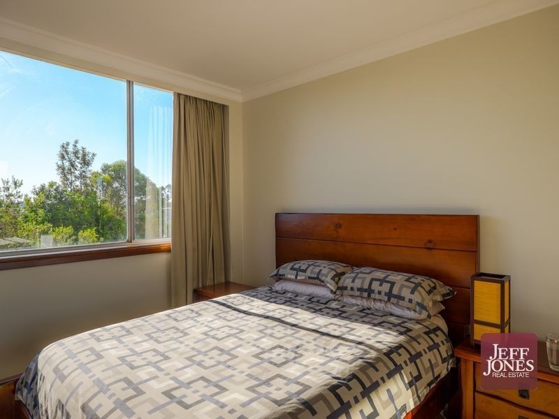 6/60 Norman Crescent, Norman Park QLD 4170