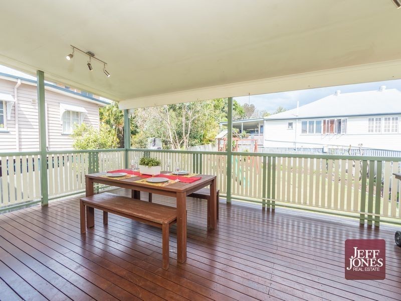 205 Juliette Street, Greenslopes QLD 4120