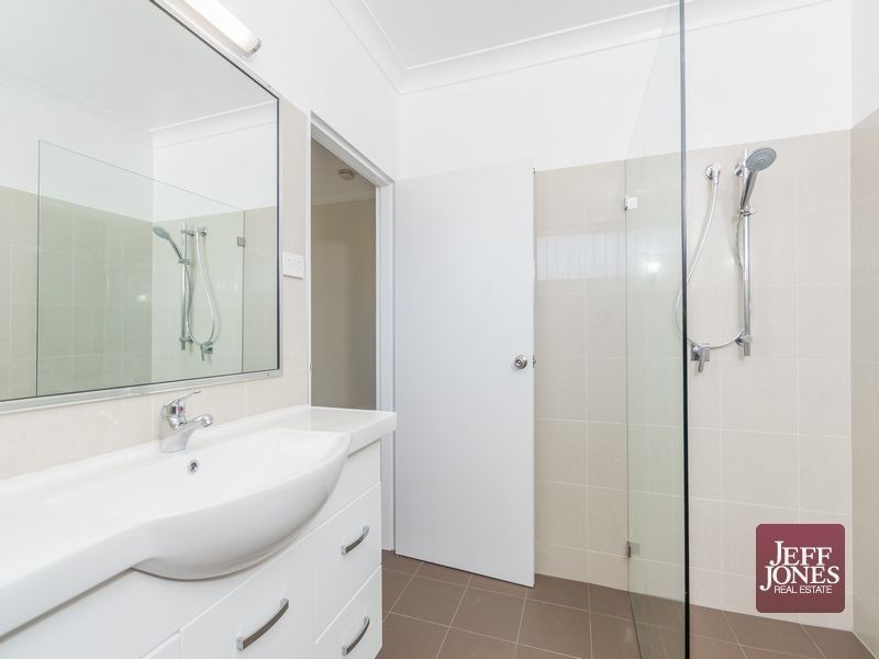 4/12 Mansfield Street, Coorparoo QLD 4151