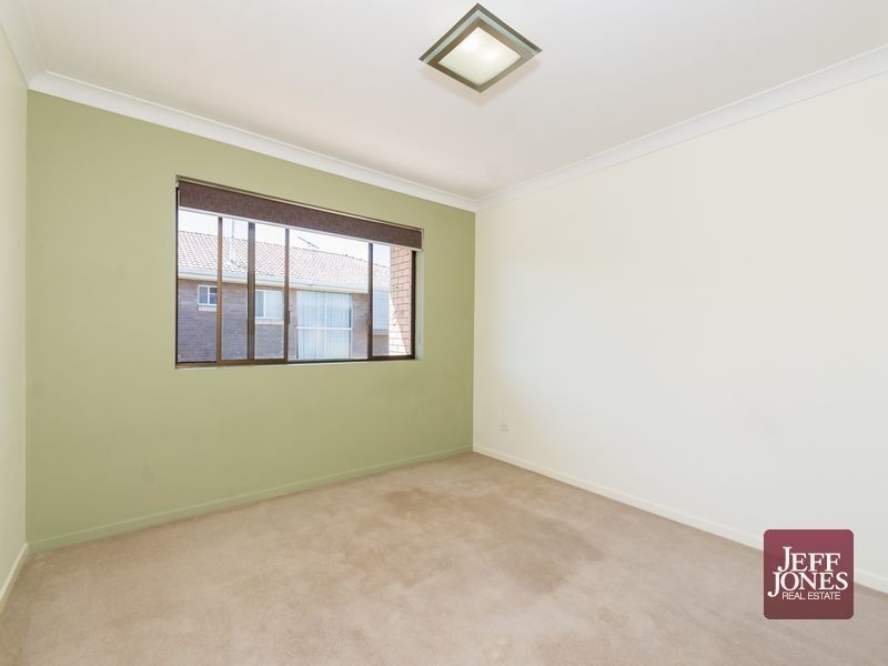 5/11 Weston Street, Coorparoo QLD 4151