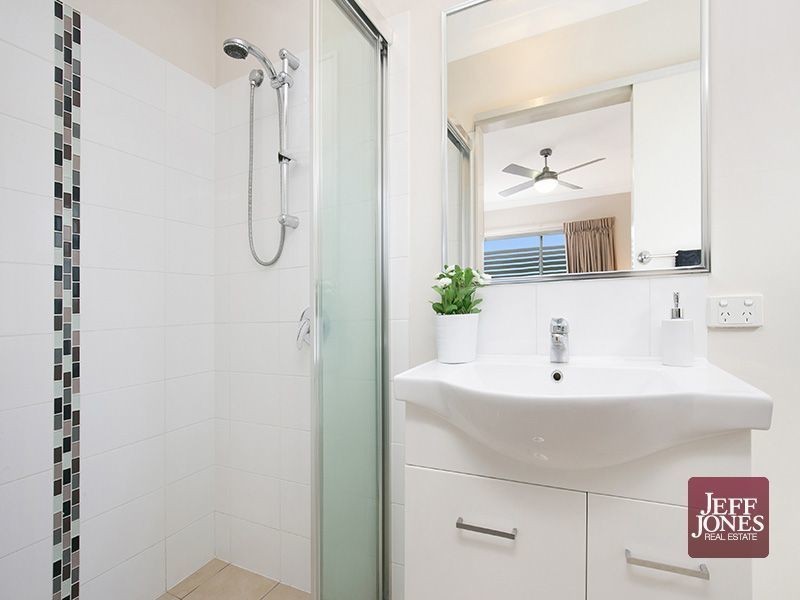 3/42 Pembroke Street, Carina QLD 4152