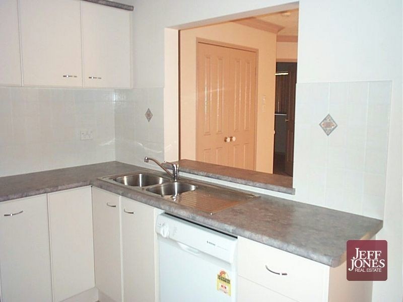 1/27 Vine Street, Greenslopes QLD 4120