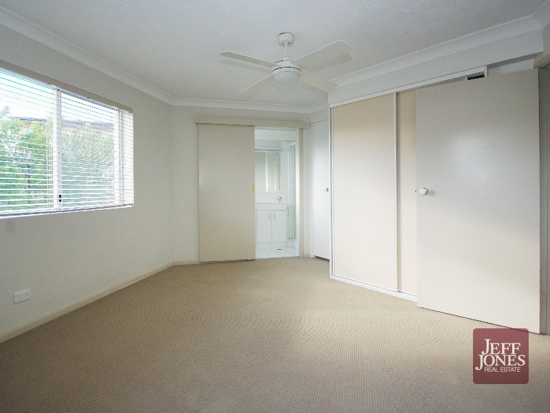 5/33 Kirkland Avenue, Coorparoo QLD 4151