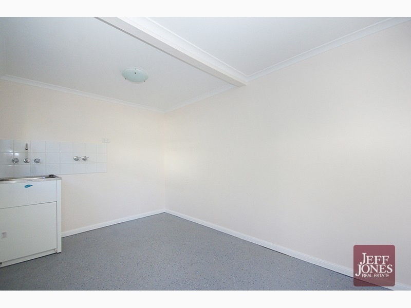 10 Newdegate Street, Greenslopes QLD 4120