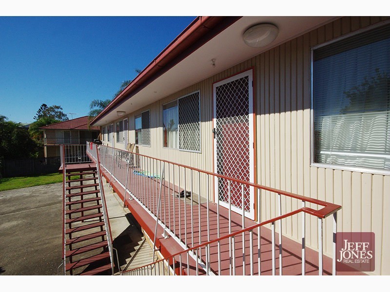 2/58 Wellington Street, Coorparoo QLD 4151