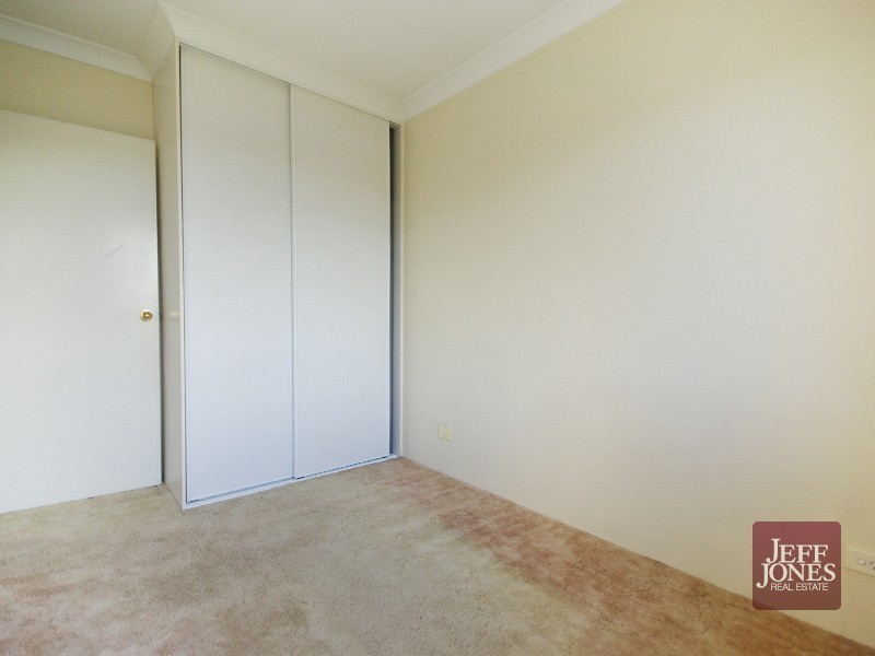 9/2 Gustavson Street, Annerley QLD 4103