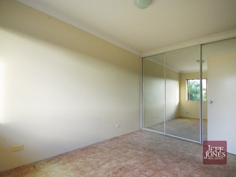 9/2 Gustavson Street, Annerley QLD 4103