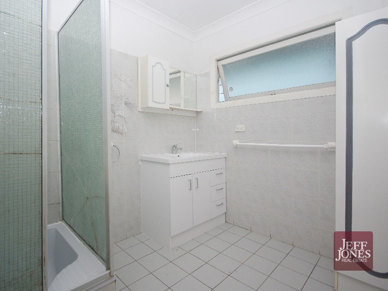 44 Carl Street, Woolloongabba QLD 4102