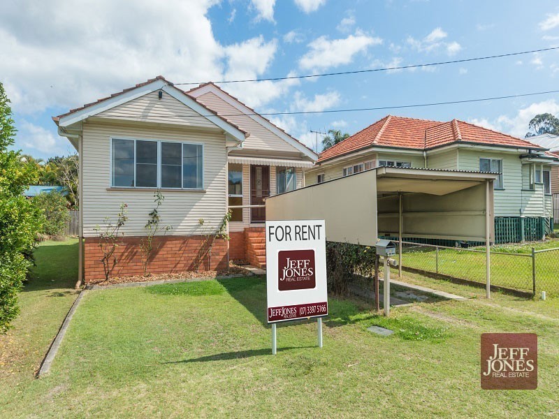8 Old Northern Road, Everton Park QLD 4053