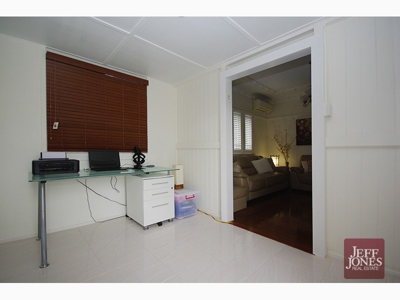 171 Juliette Street, Greenslopes QLD 4120