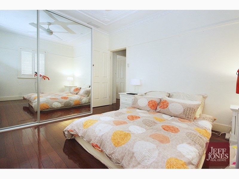 171 Juliette Street, Greenslopes QLD 4120