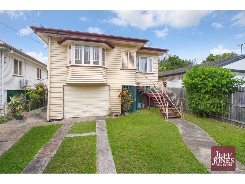 22 Marquis Street, Greenslopes QLD 4120