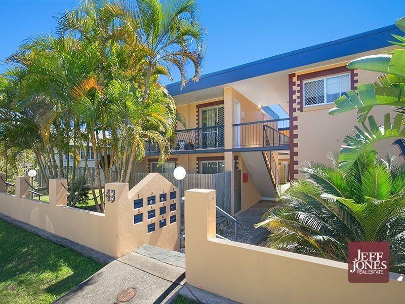 2/43 Hunter Street, Greenslopes QLD 4120