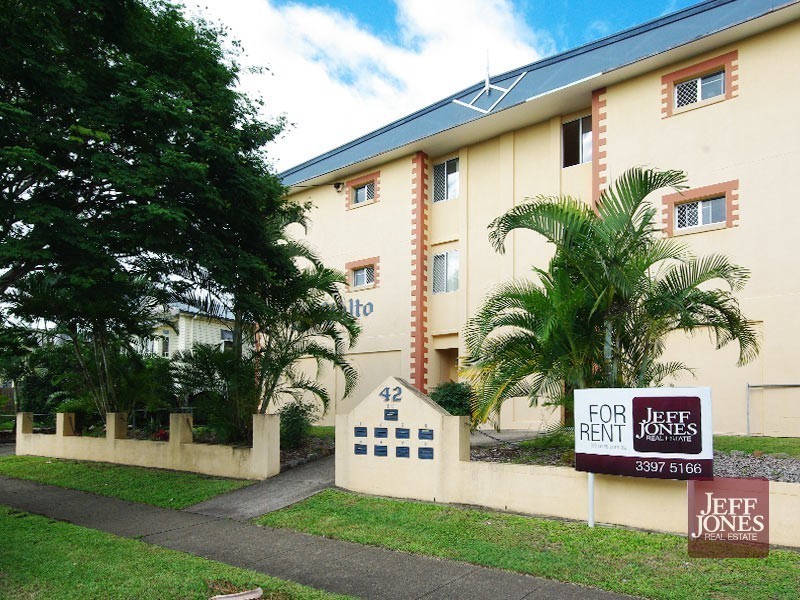 1/42 Rialto Street, Coorparoo QLD 4151