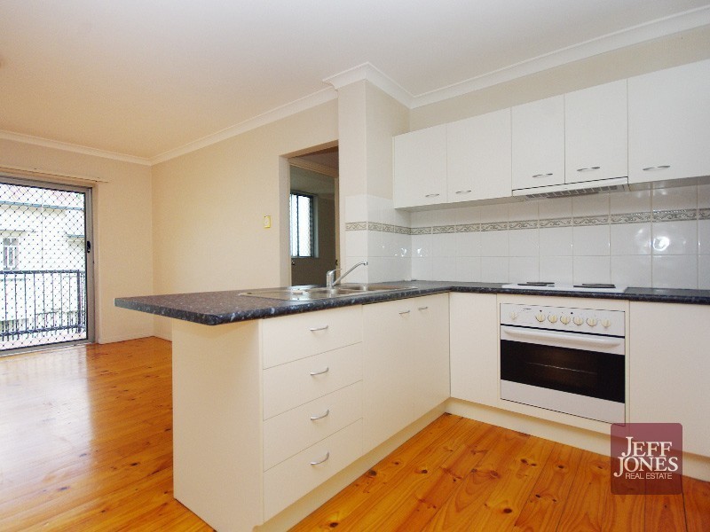 1/42 Rialto Street, Coorparoo QLD 4151