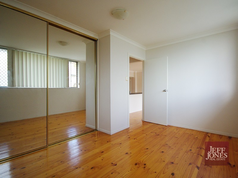 1/42 Rialto Street, Coorparoo QLD 4151