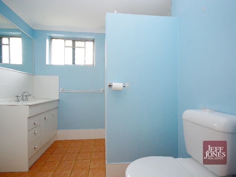 1/42 Rialto Street, Coorparoo QLD 4151