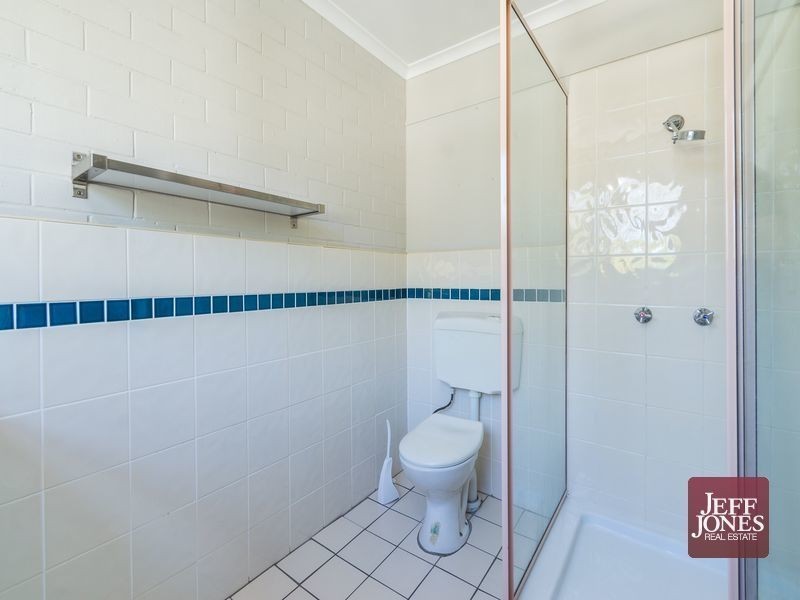 2/32 Beatrice Street, Greenslopes QLD 4120