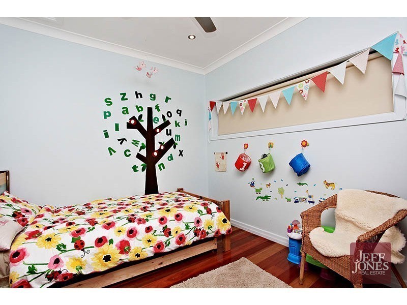 31 Baron Street, Greenslopes QLD 4120