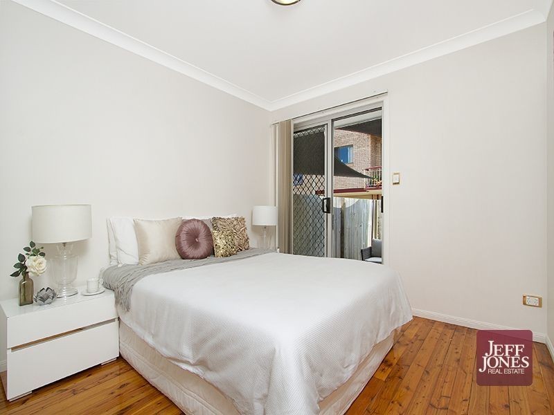 2/33 Derby Street, Coorparoo QLD 4151