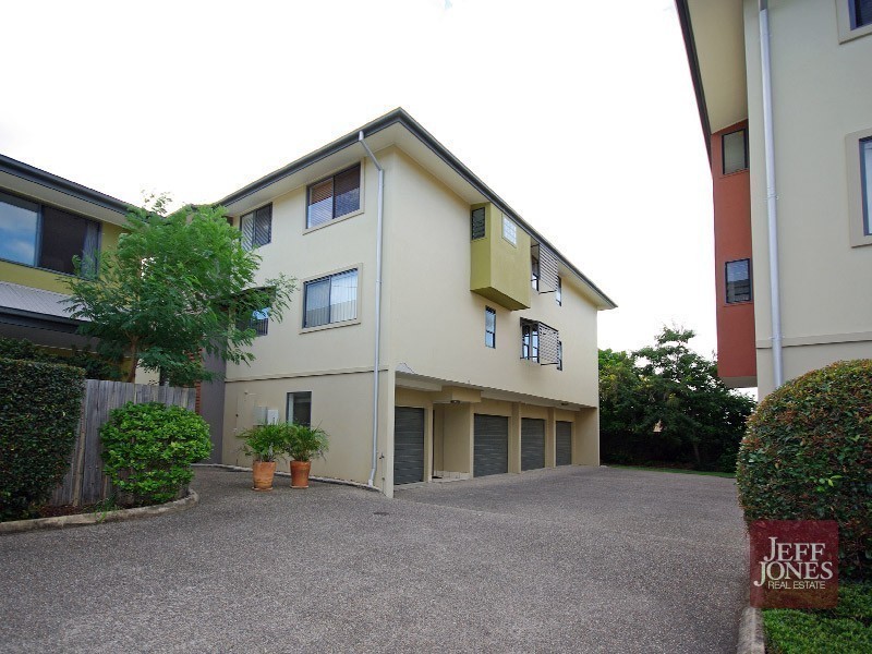 6/34 Douglas Street, Greenslopes QLD 4120