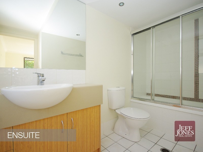 6/34 Douglas Street, Greenslopes QLD 4120