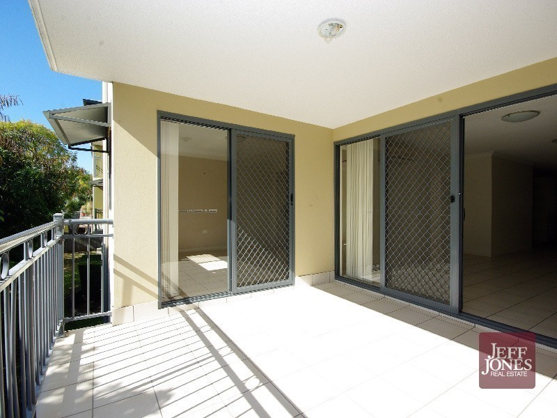 6/34 Douglas Street, Greenslopes QLD 4120