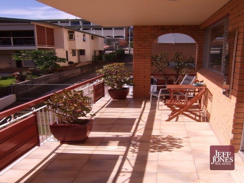 3/31 Ninth Street, Coorparoo QLD 4151