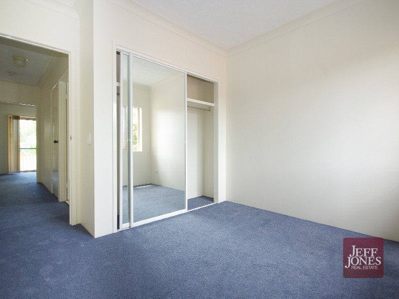 4/59 Wellington Street, Coorparoo QLD 4151