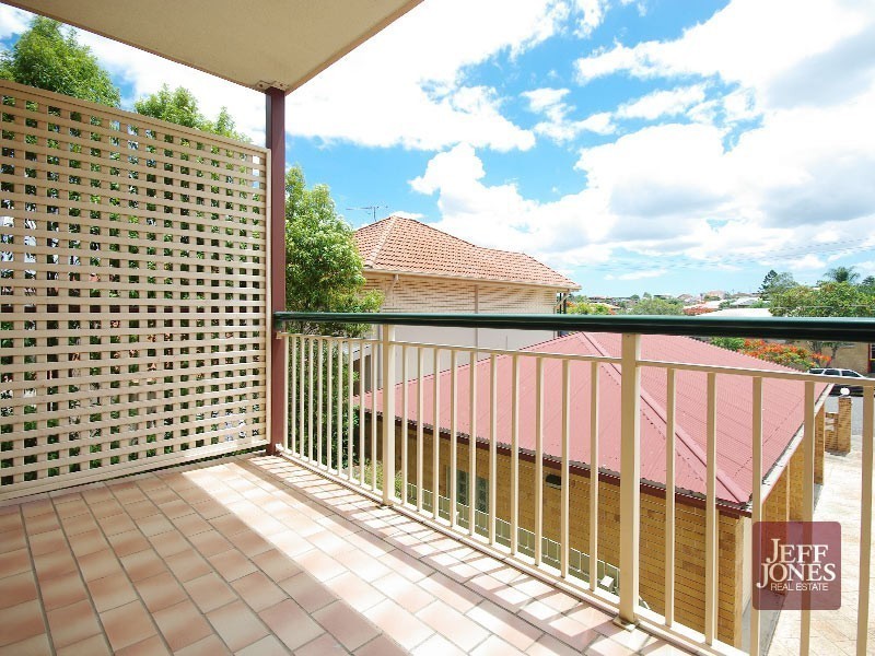 4/59 Wellington Street, Coorparoo QLD 4151