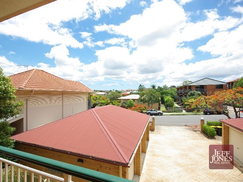 4/59 Wellington Street, Coorparoo QLD 4151