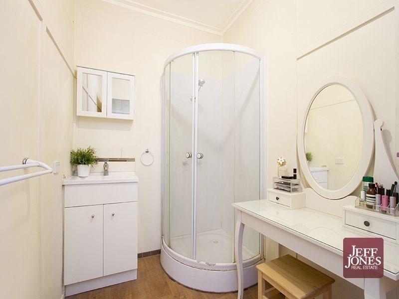 42 Station Road, Bethania QLD 4205