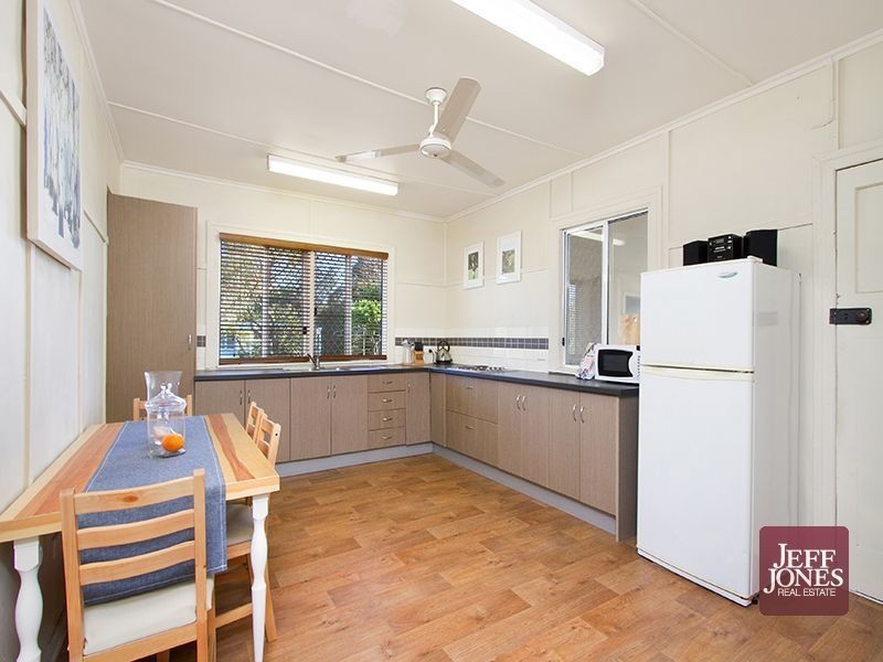 42 Station Road, Bethania QLD 4205