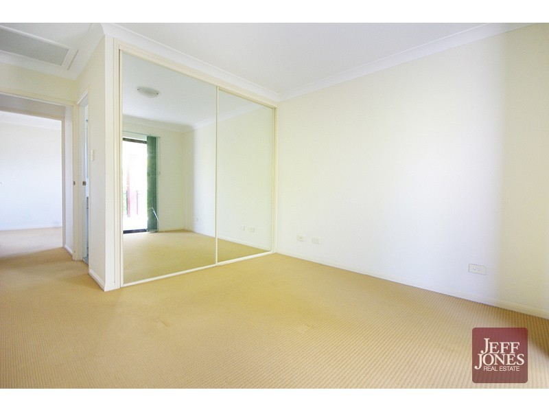 6/23 Ridge Street, Greenslopes QLD 4120