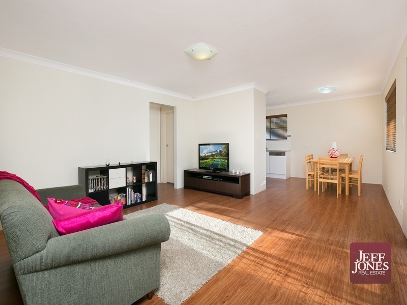 3/40 Dunellan Street, Greenslopes QLD 4120