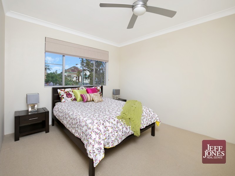 3/40 Dunellan Street, Greenslopes QLD 4120