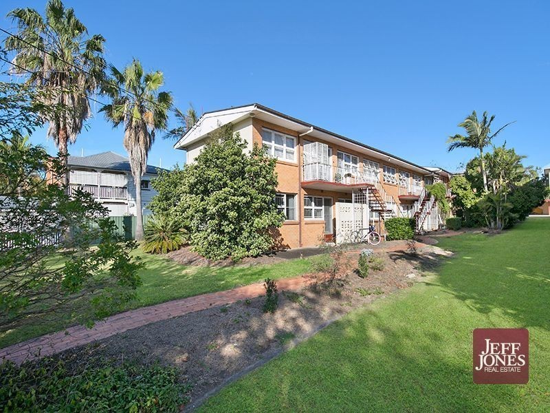 8/37 Dansie Street, Greenslopes QLD 4120