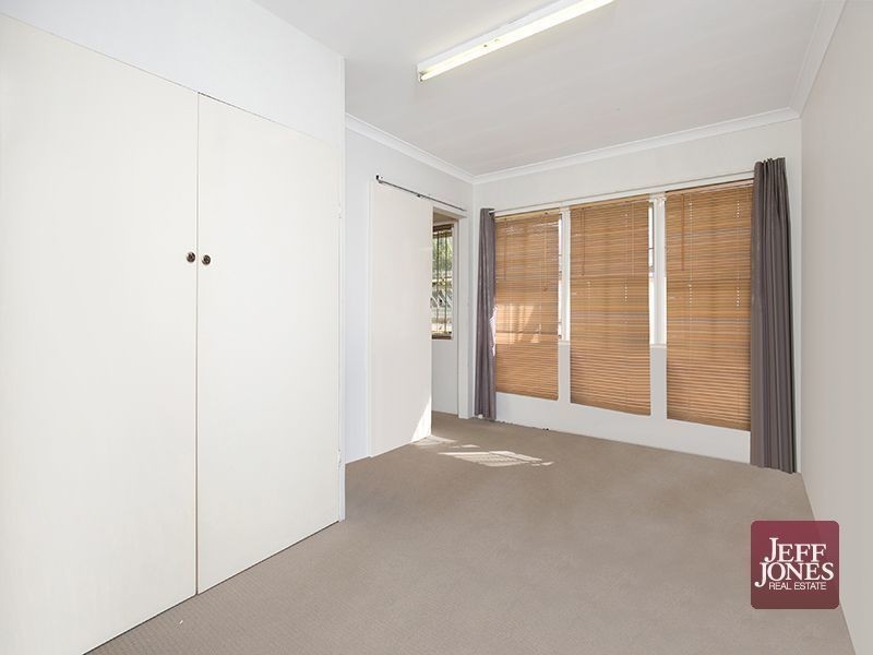 8/37 Dansie Street, Greenslopes QLD 4120