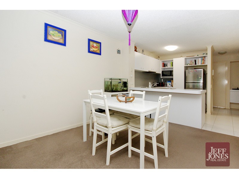 42/38 Palmer Street, Greenslopes QLD 4120