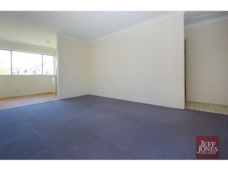 4/186 Juliette Street, Greenslopes QLD 4120