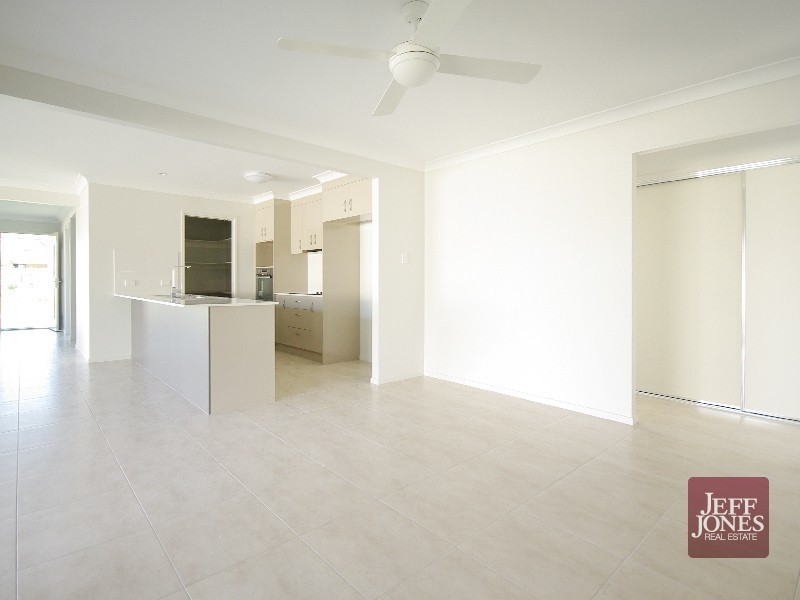 5 Stega Place, Wynnum QLD 4178