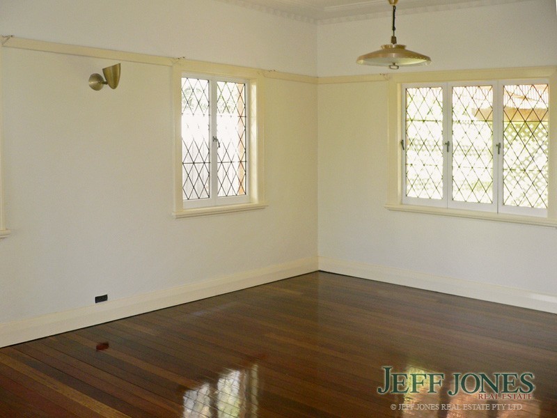 38 Grimes Street, Yeronga QLD 4104